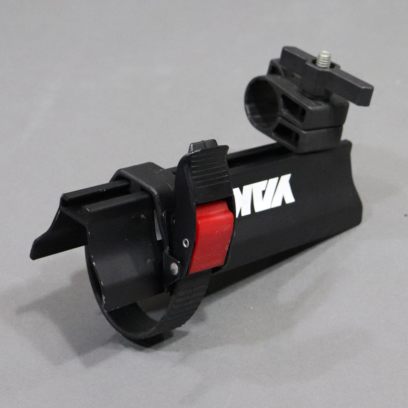 side view showing the locking clamp