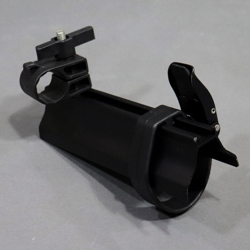 bottom view of the cross bar attachment