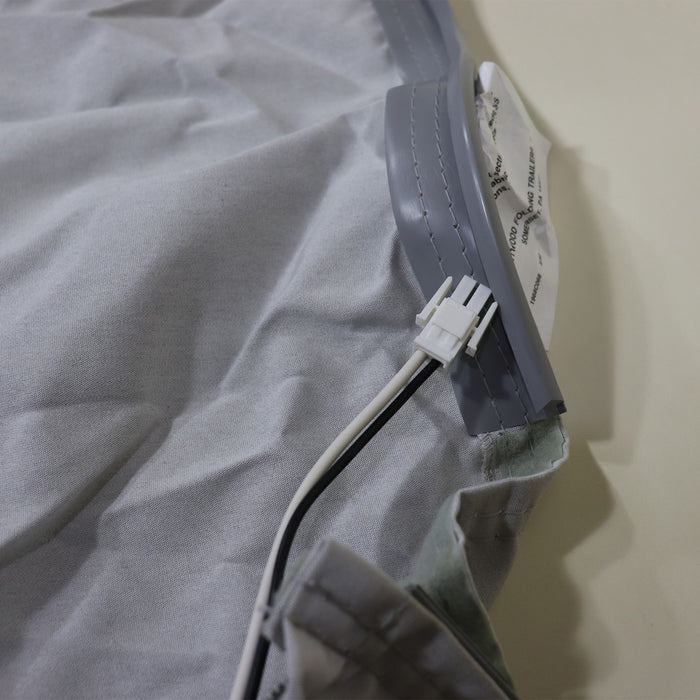 Large Window With Tip Out 2006 Timberlake 108" X 47"