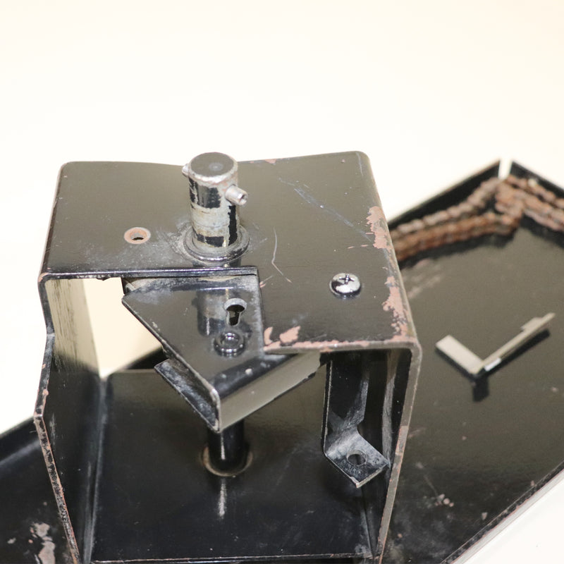 Ratchet Bracket Crank Assembly Used