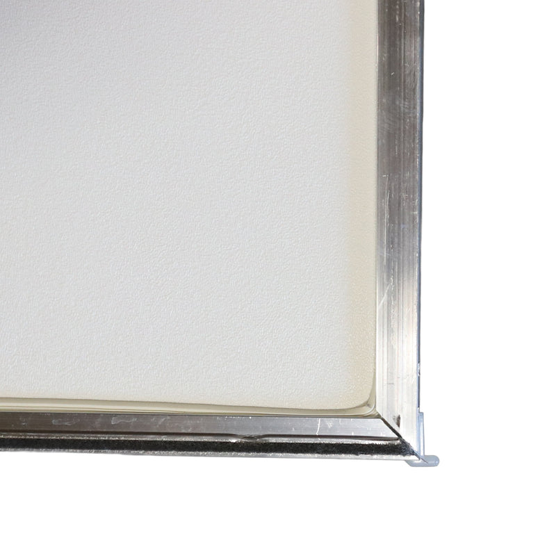bottom right slider pin