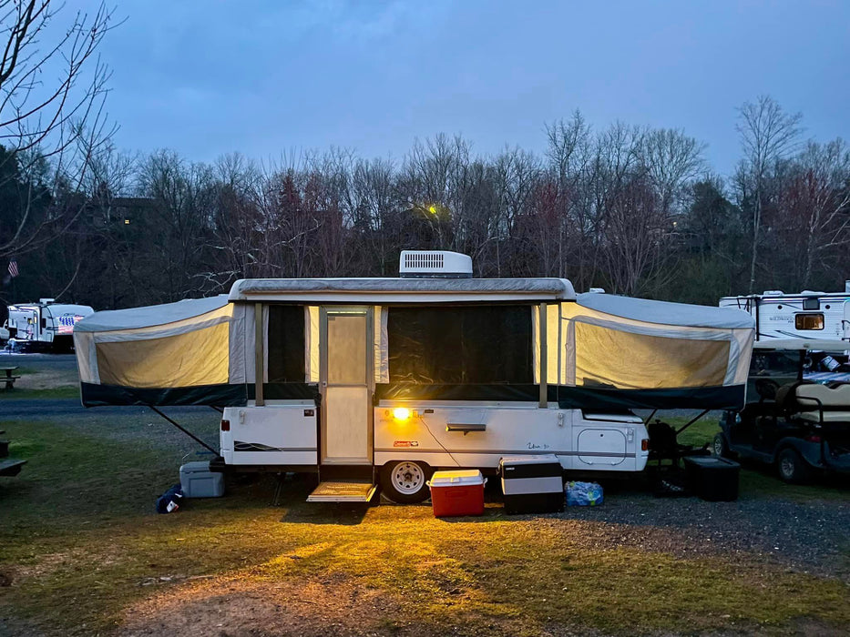 Curtain Set Multi Models 8 / 12 Foot Box Green