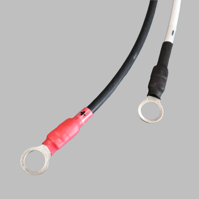 battery harness showing the battery terminal ends