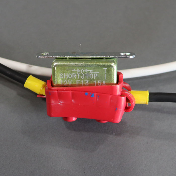 Battery Harness With A 15 Amp Breaker