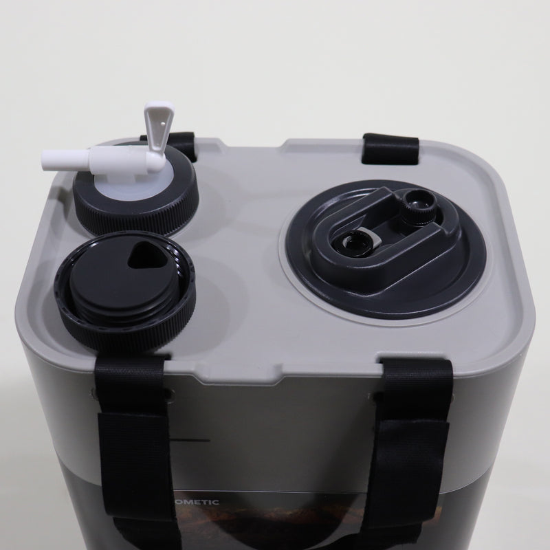 11 liter water jug with the pour spout installed