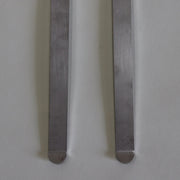 bottom view of the lock bar assembly